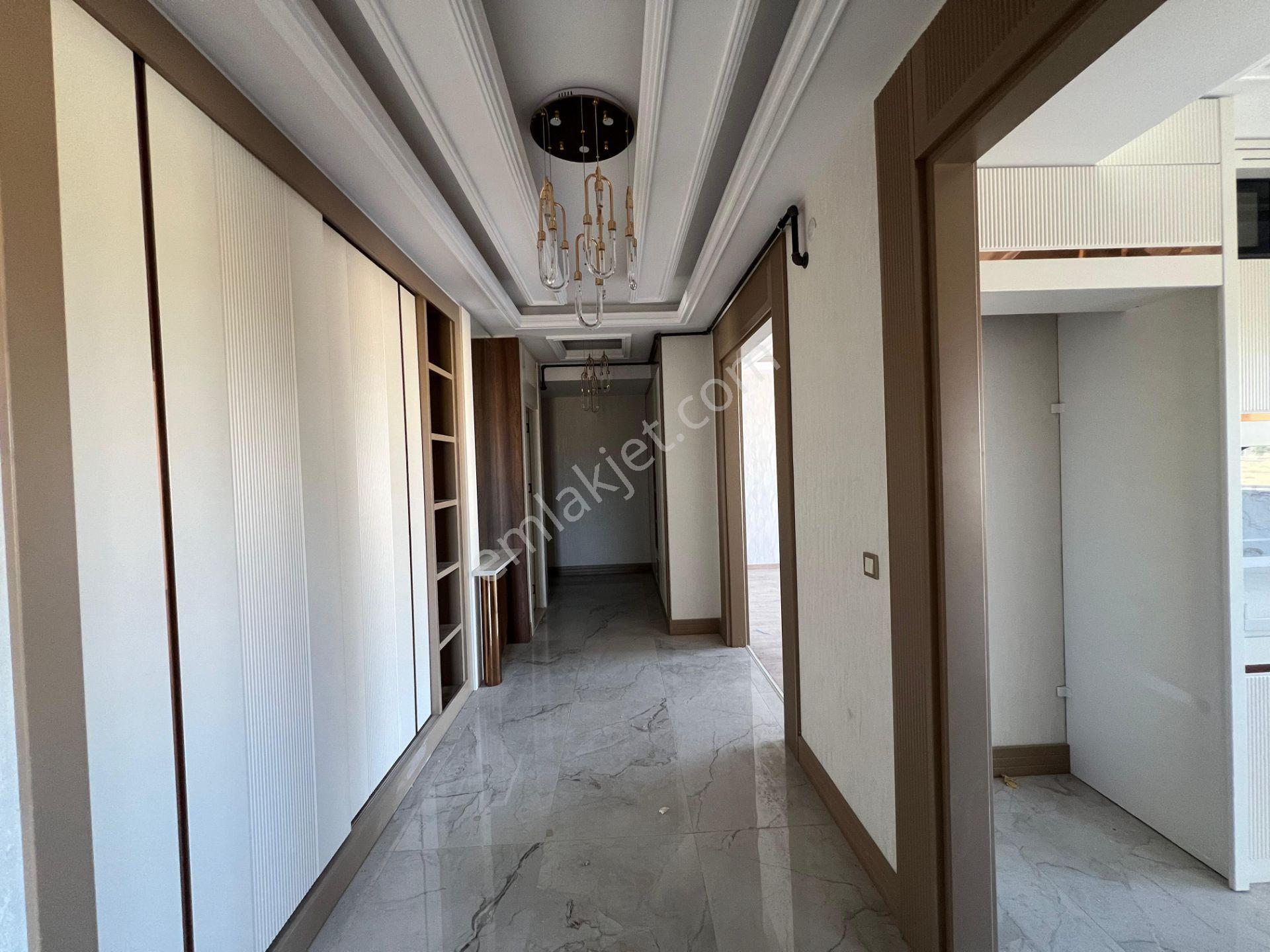 Four Land'den Yeni Cezaevi Karşısında 3,5+1 Lüx Satılık Daire — fotoğraf 16