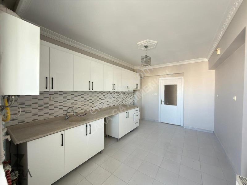 Zara | Acil-acil! Durali Alıç Mh Asansörlü Arakat 130m²3+1 Daire — fotoğraf 4
