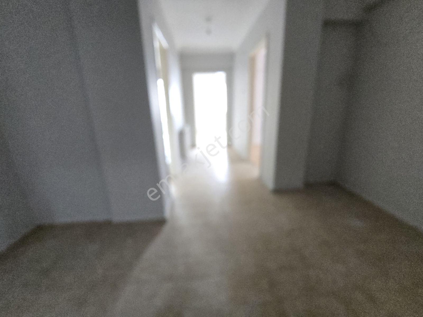 İlkadım'da Acil Satılık 3+1 Fırsat Daire — fotoğraf 15
