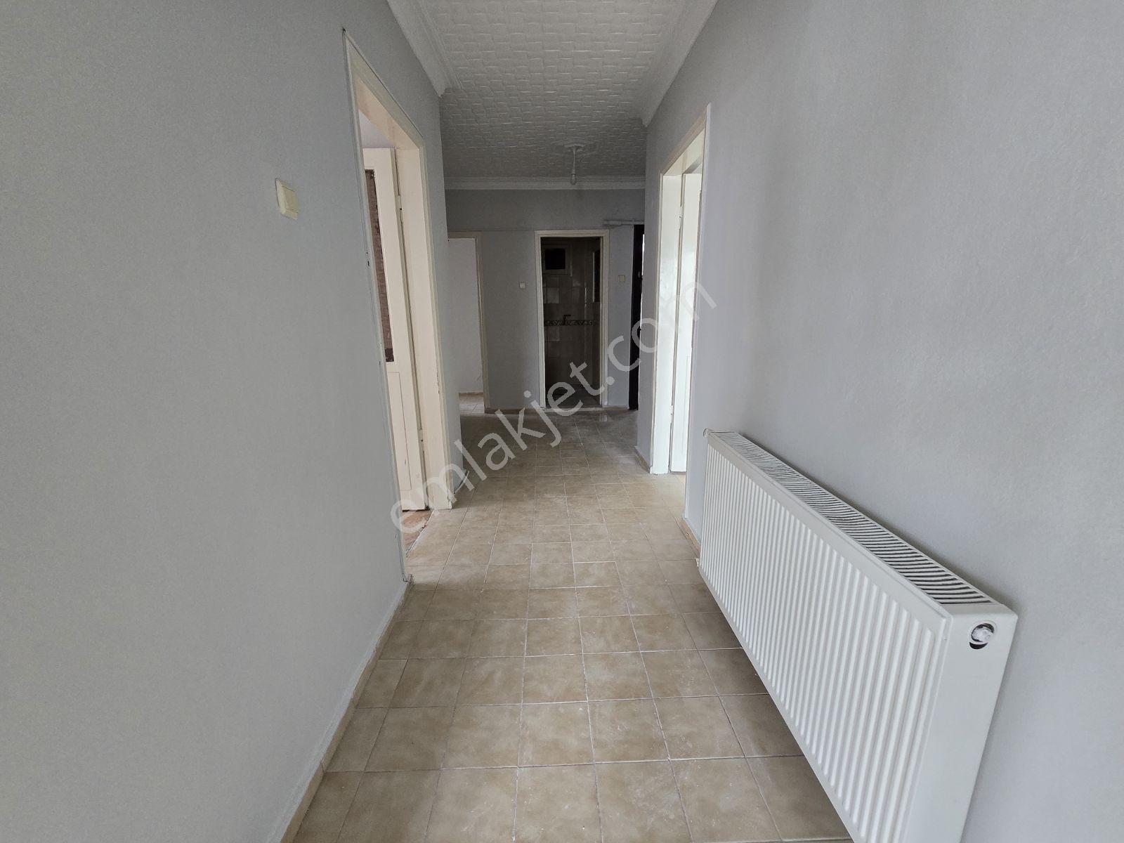 İlkadım'da Acil Satılık 3+1 Fırsat Daire — fotoğraf 16