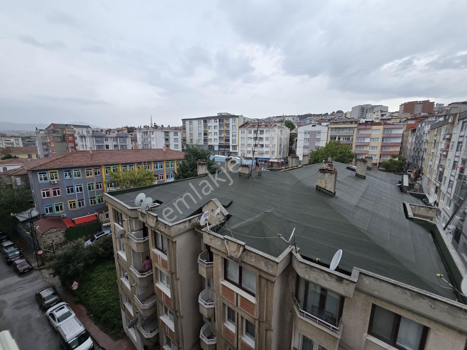 İlkadım'da Acil Satılık 3+1 Fırsat Daire — fotoğraf 24