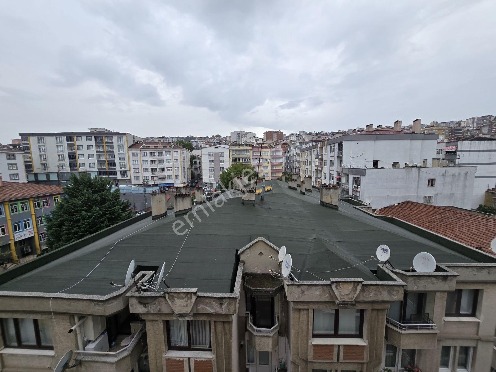 İlkadım'da Acil Satılık 3+1 Fırsat Daire — fotoğraf 25