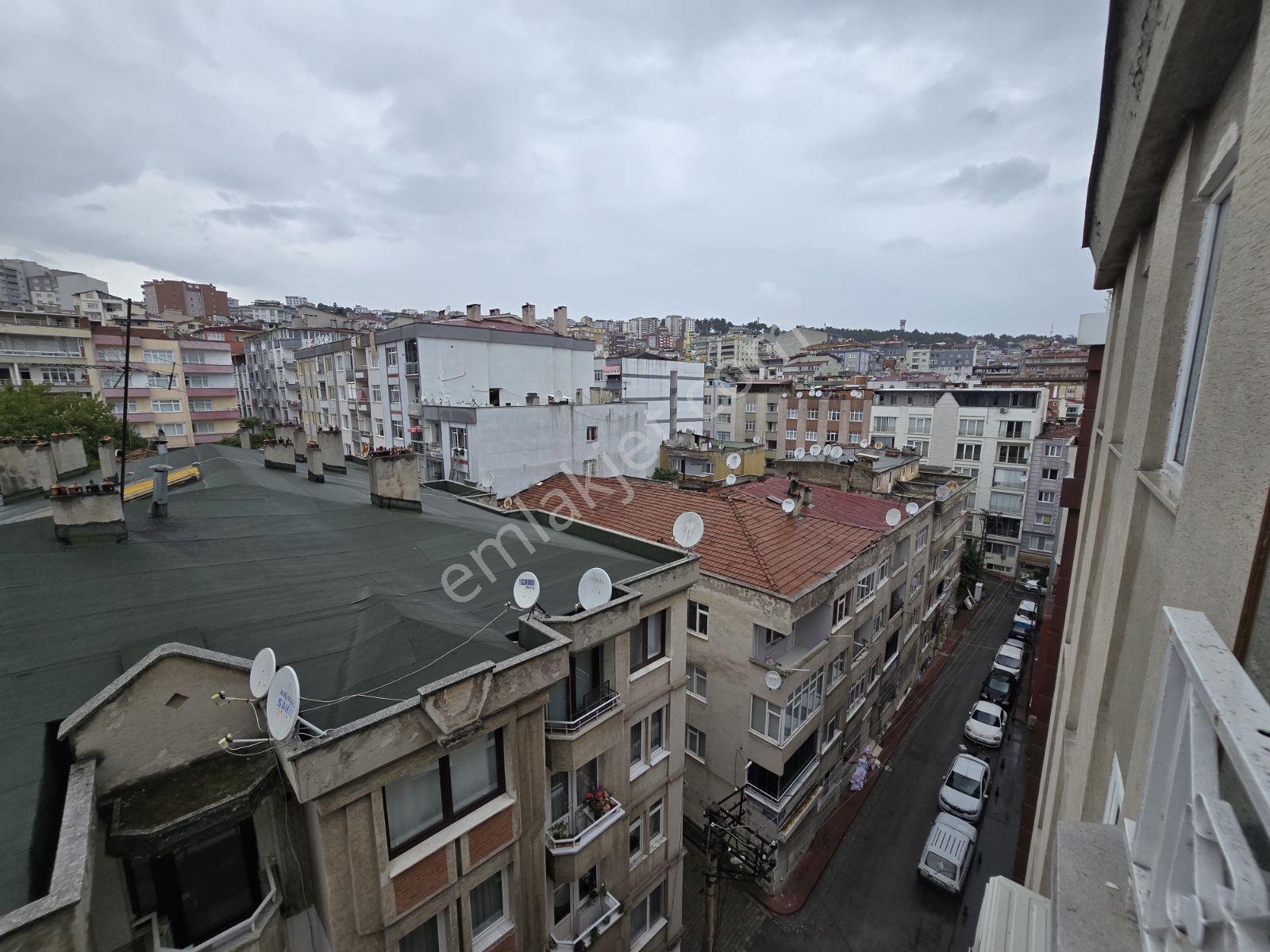 İlkadım'da Acil Satılık 3+1 Fırsat Daire — fotoğraf 26