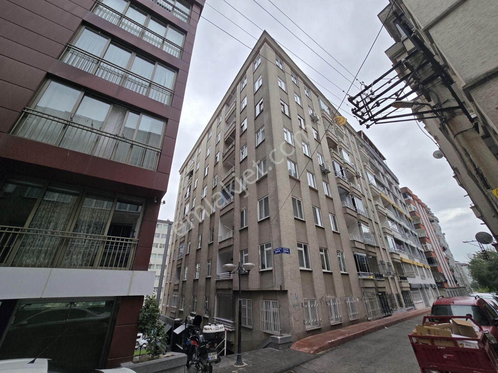 İlkadım'da Acil Satılık 3+1 Fırsat Daire — fotoğraf 32