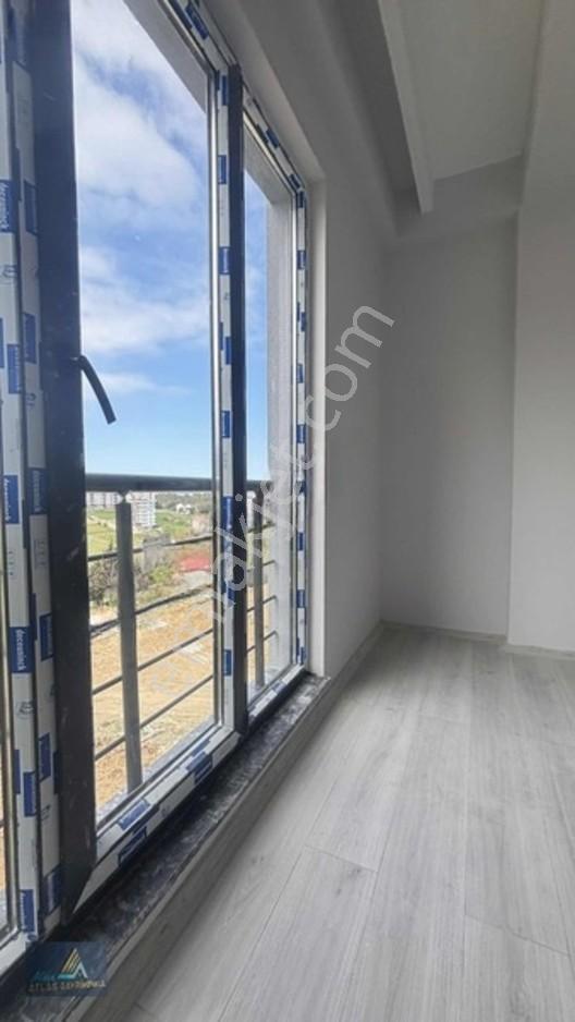 Atakum Büyükoyumca Da Deniz Manzaralı Sıfır 2+1 — fotoğraf 6