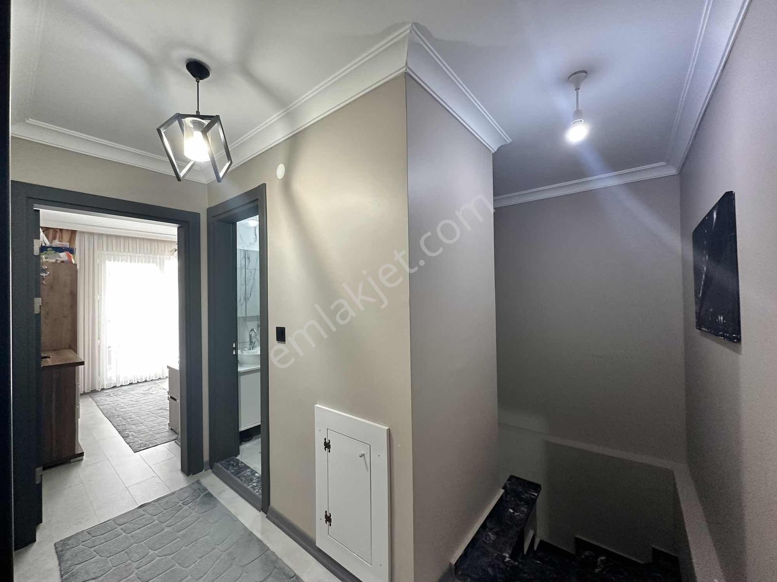 Özlüce Mahallesi 2+1 Satılık Dubleks Daire — fotoğraf 8