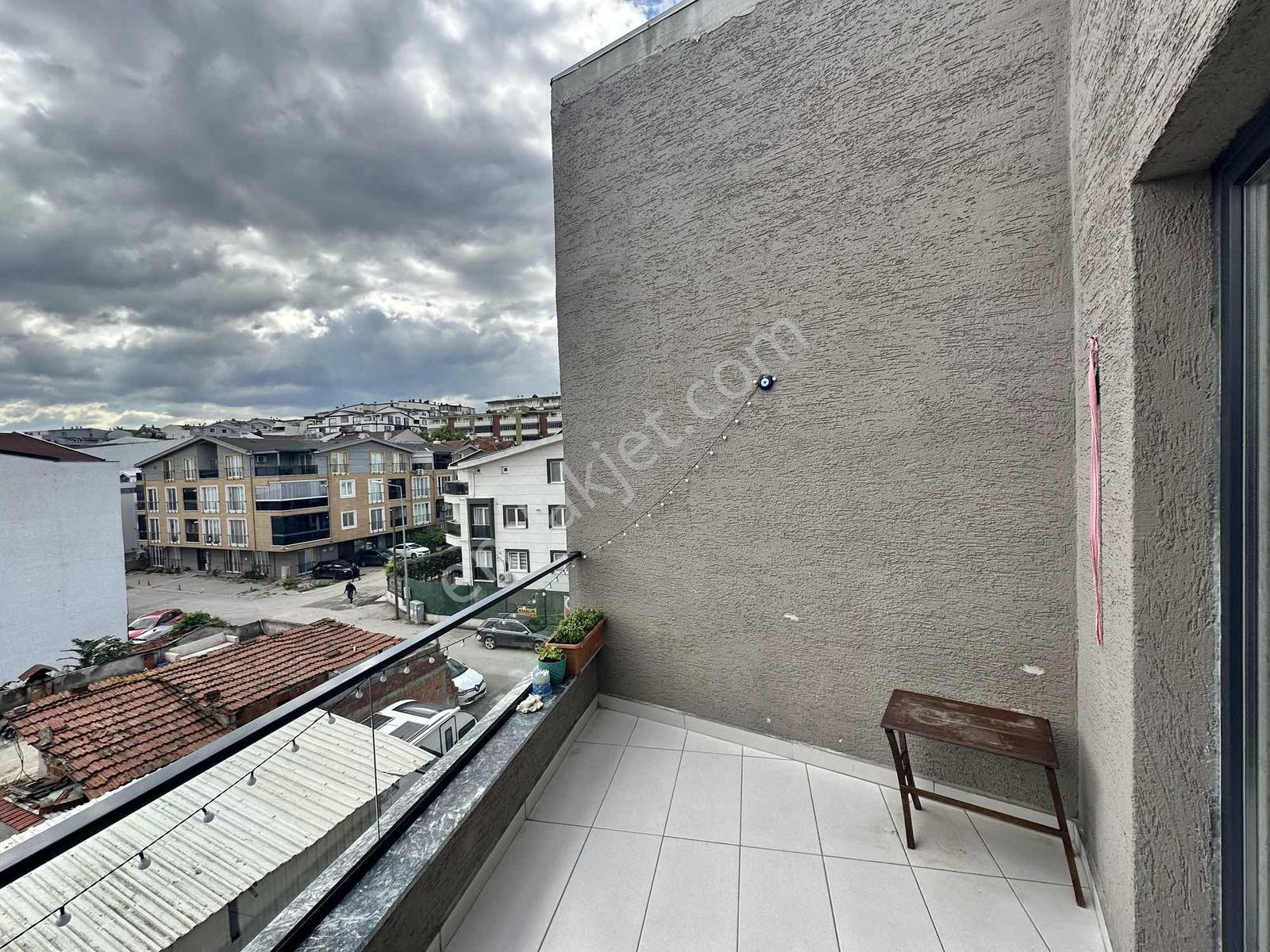Özlüce Mahallesi 2+1 Satılık Dubleks Daire — fotoğraf 13