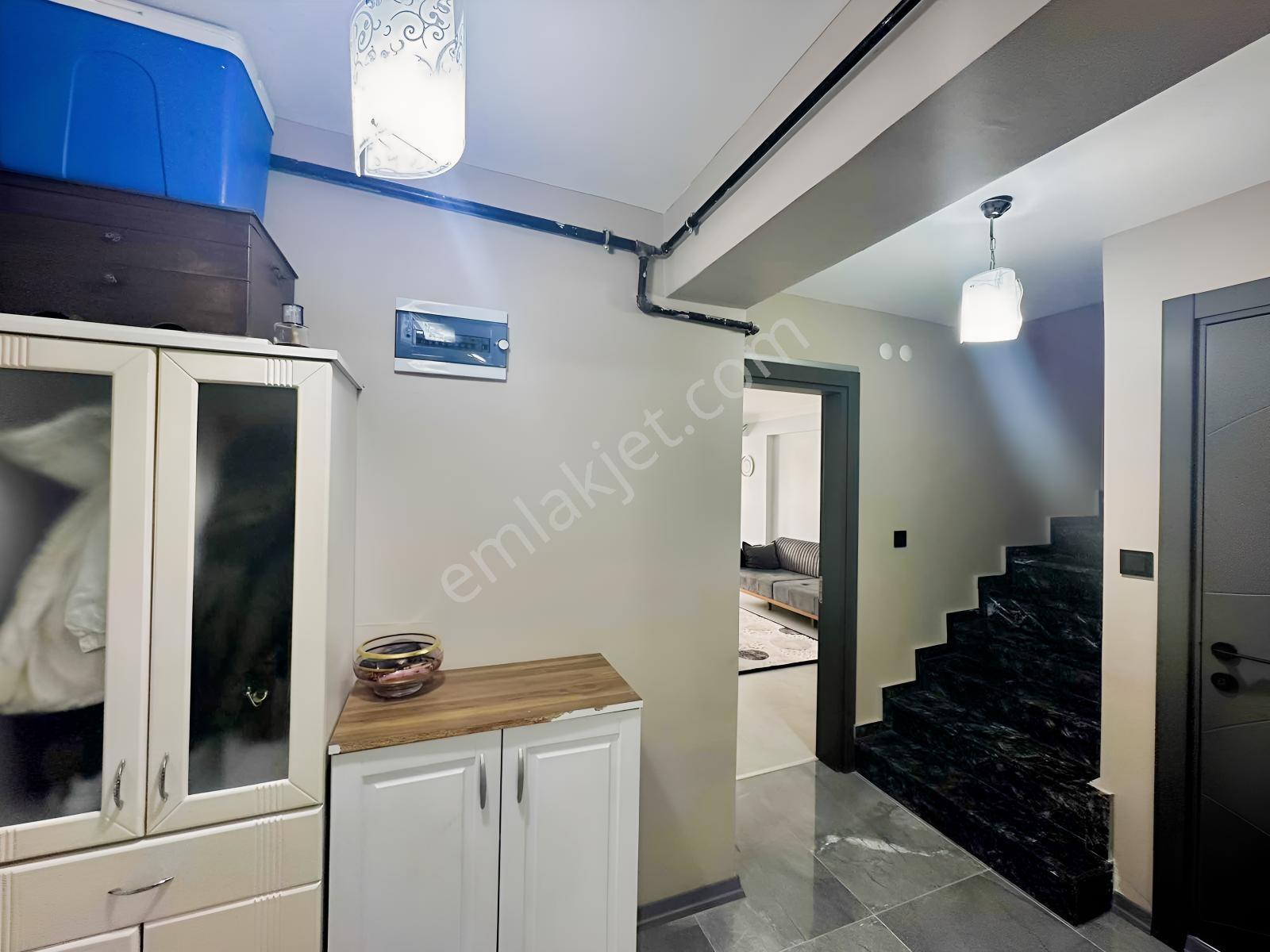 Özlüce Mahallesi 2+1 Satılık Dubleks Daire — fotoğraf 23