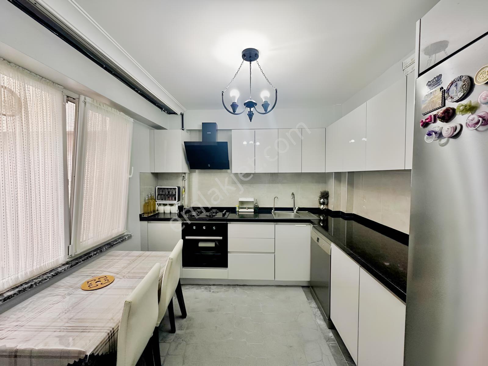Özlüce Mahallesi 2+1 Satılık Dubleks Daire — fotoğraf 25