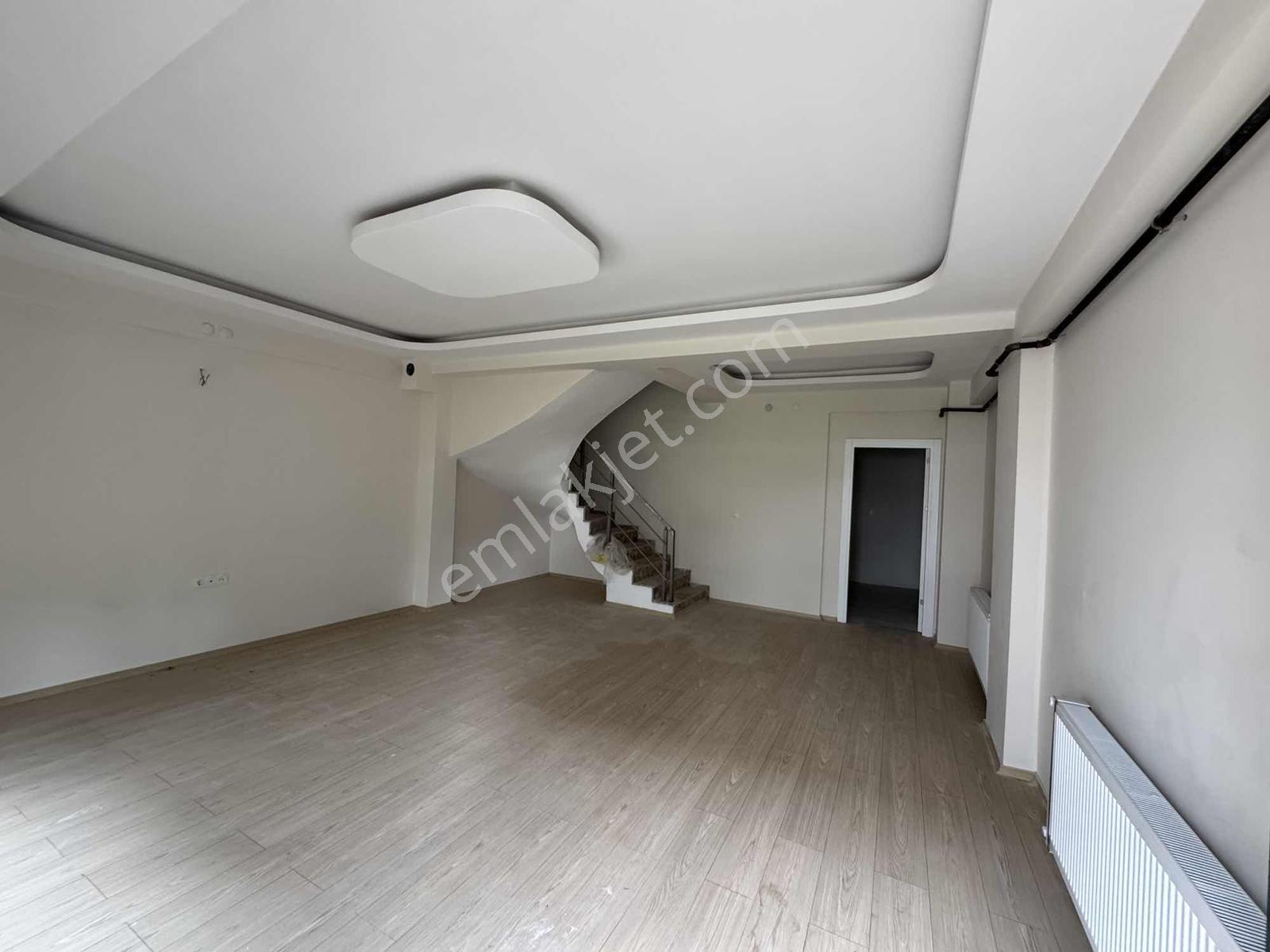 Menderes Coldwell Banker Poyraz'dan Muhteşem Konum 4+1 Villa — fotoğraf 2