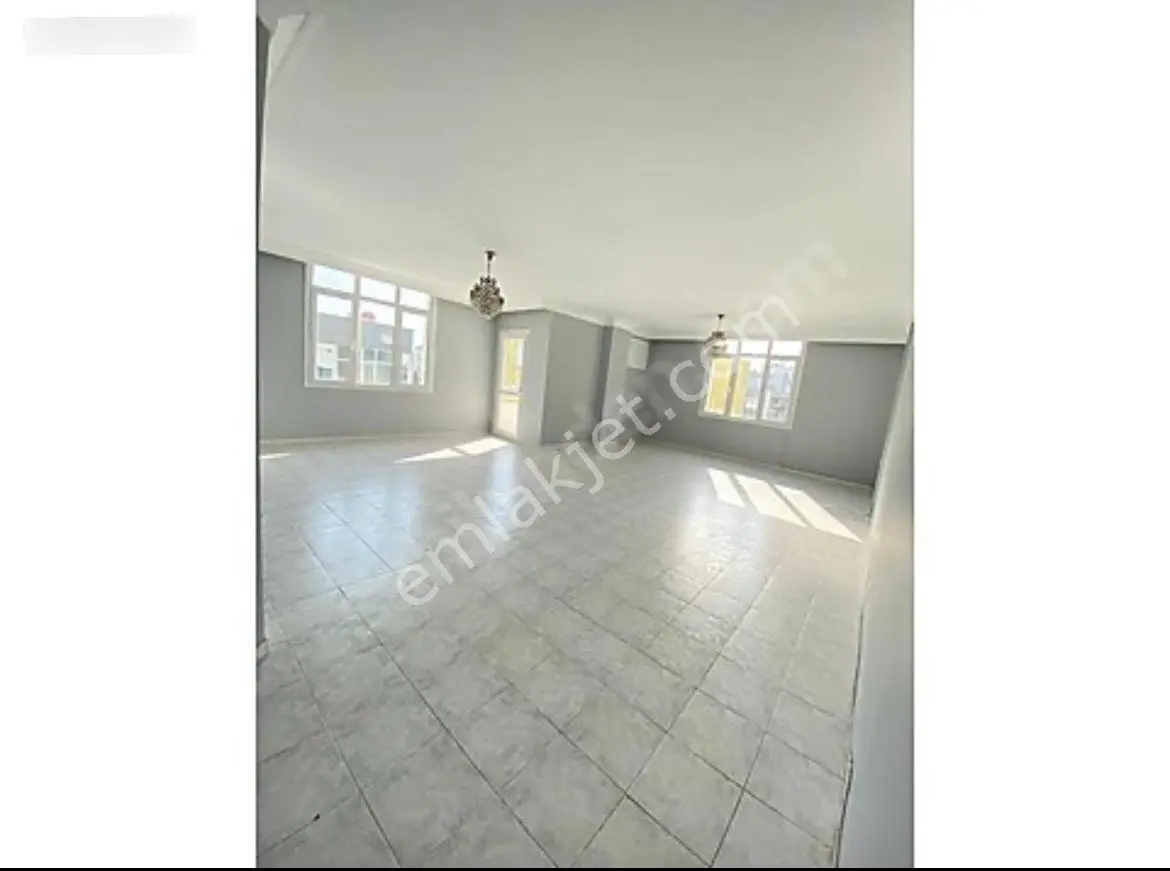 3+1güzelyalı İllerbankası 8-8katı 2banyo 200m2 Gd Cephe Kap.mutfak 21-25yaş Az Hasarlı. — fotoğraf 7