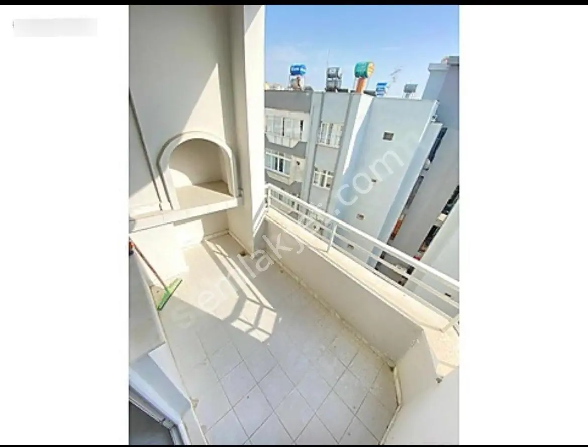 3+1güzelyalı İllerbankası 8-8katı 2banyo 200m2 Gd Cephe Kap.mutfak 21-25yaş Az Hasarlı. — fotoğraf 9