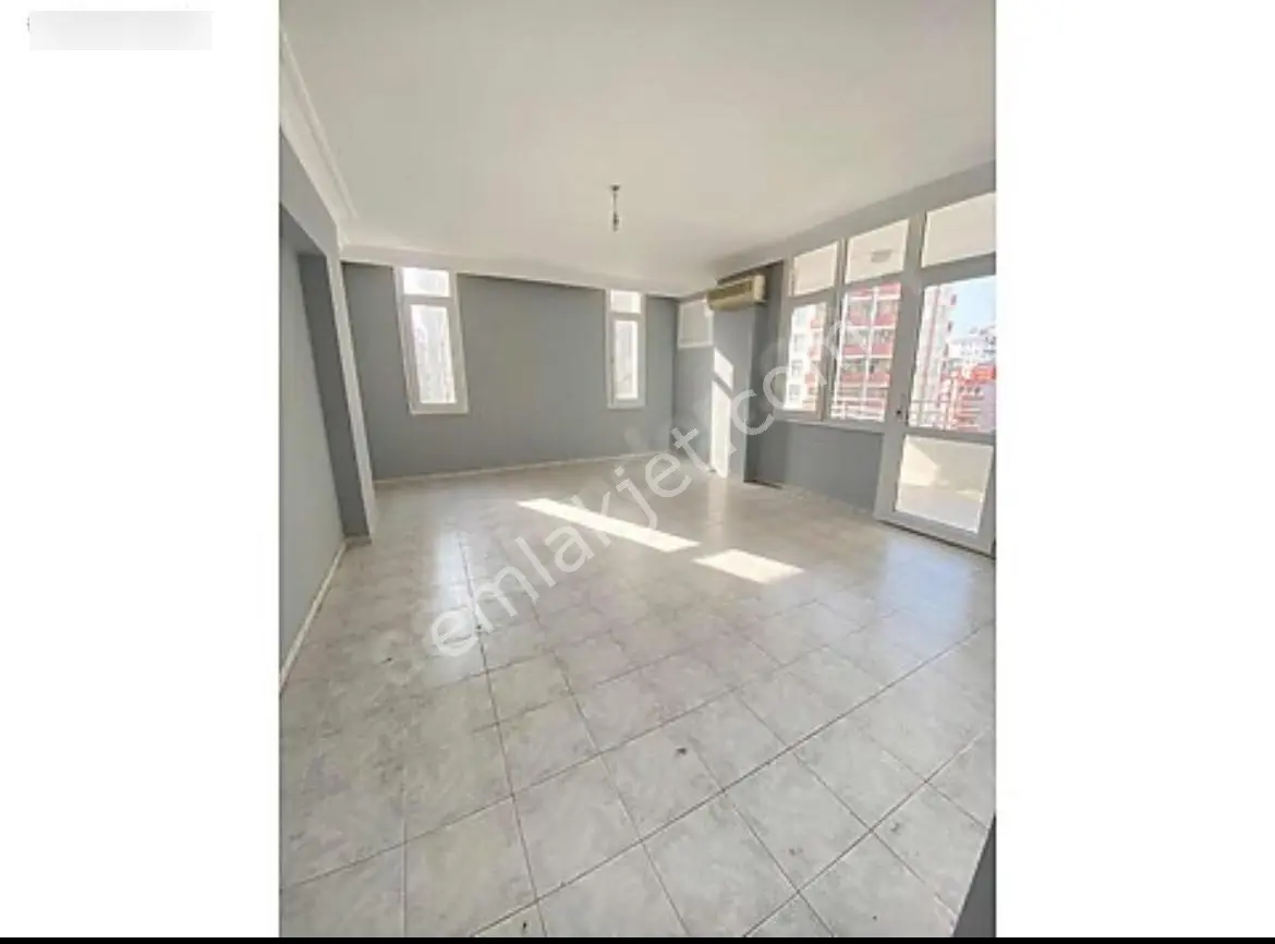 3+1güzelyalı İllerbankası 8-8katı 2banyo 200m2 Gd Cephe Kap.mutfak 21-25yaş Az Hasarlı. — fotoğraf 14