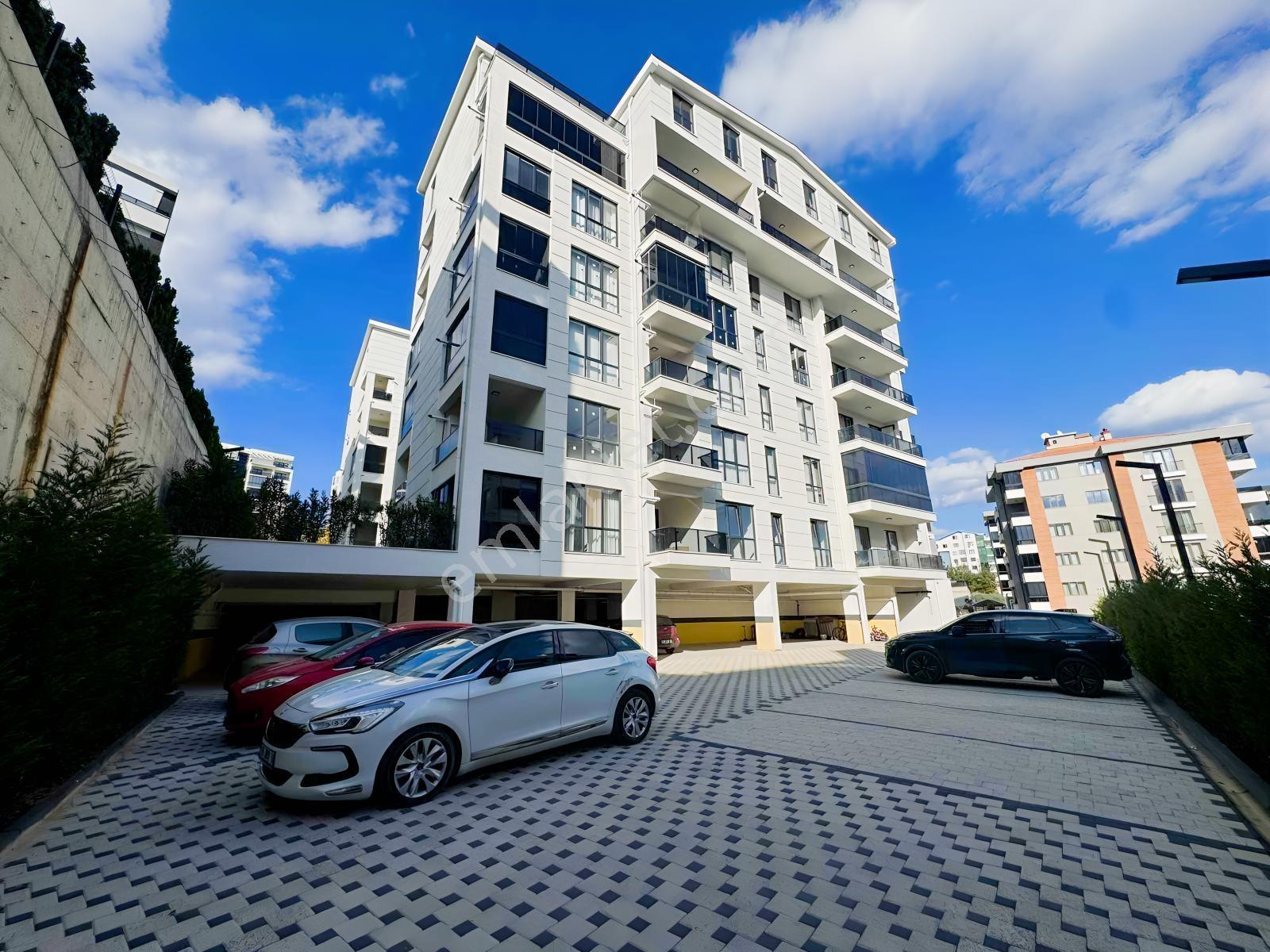 Sıfır, Havuzlu Sitede , 90 M2 Net , 1+1 Dubleks Daire — fotoğraf 3