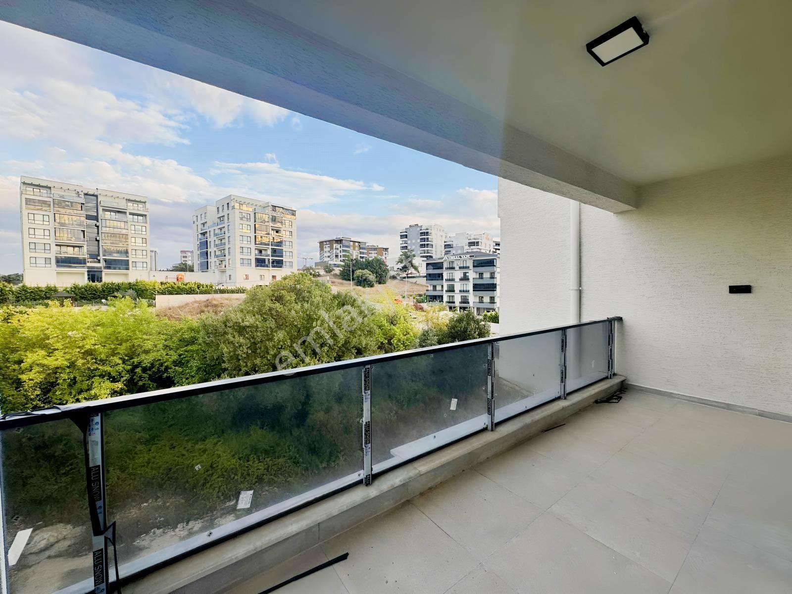 Sıfır, Havuzlu Sitede , 90 M2 Net , 1+1 Dubleks Daire — fotoğraf 15