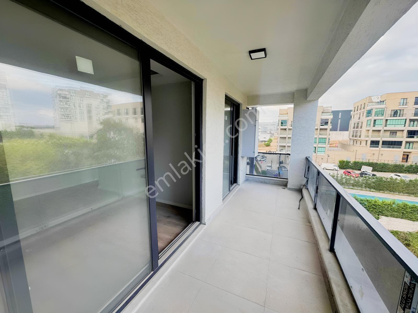 Sıfır, Havuzlu Sitede , 90 M2 Net , 1+1 Dubleks Daire — fotoğraf 16