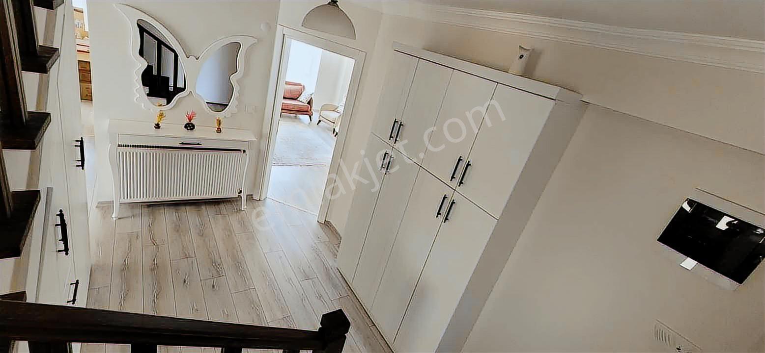 Doğayla İç İçe, Şehrin Kalbinde Kaloriferli 4,5+1 Dubleks — fotoğraf 8