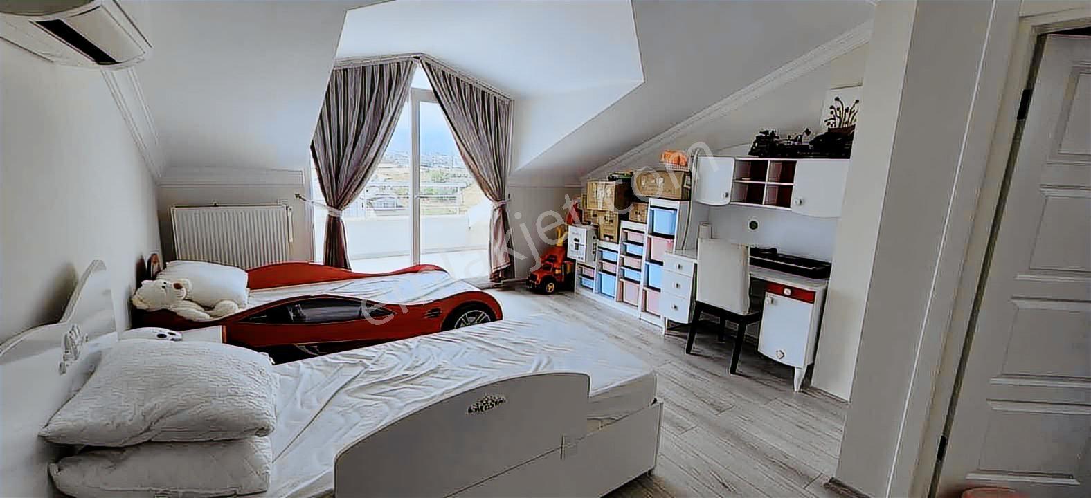 Doğayla İç İçe, Şehrin Kalbinde Kaloriferli 4,5+1 Dubleks — fotoğraf 18
