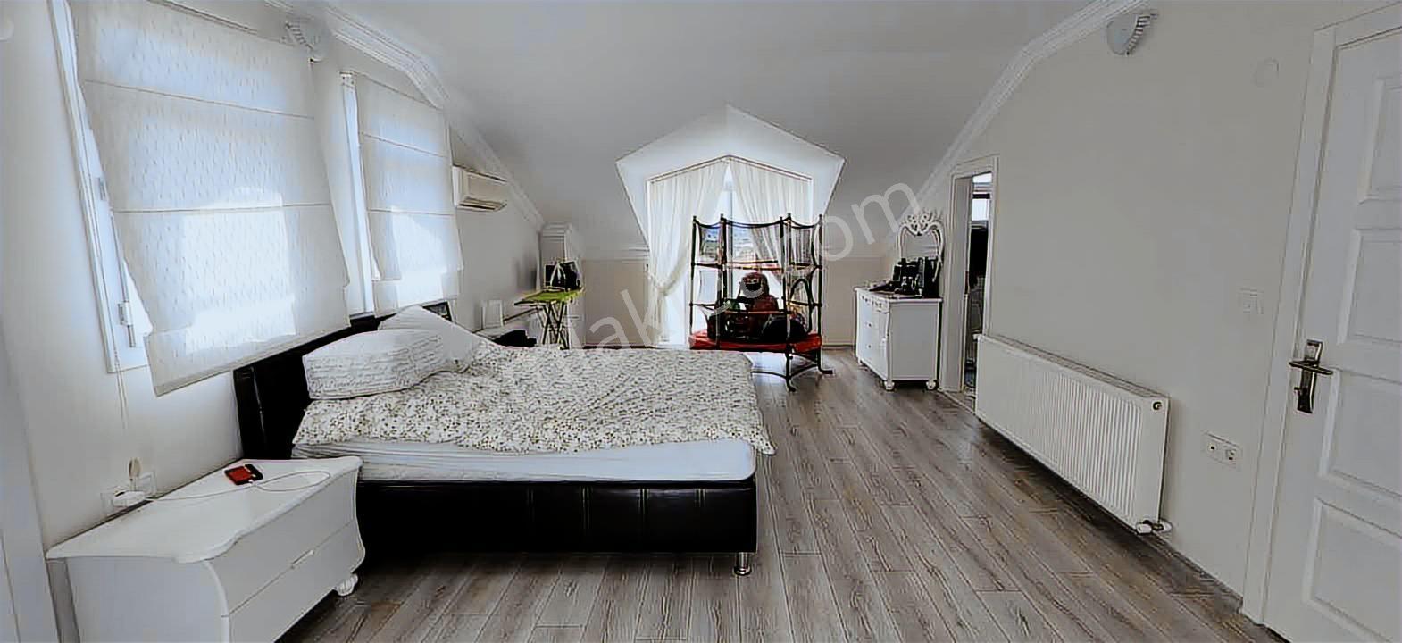 Doğayla İç İçe, Şehrin Kalbinde Kaloriferli 4,5+1 Dubleks — fotoğraf 23