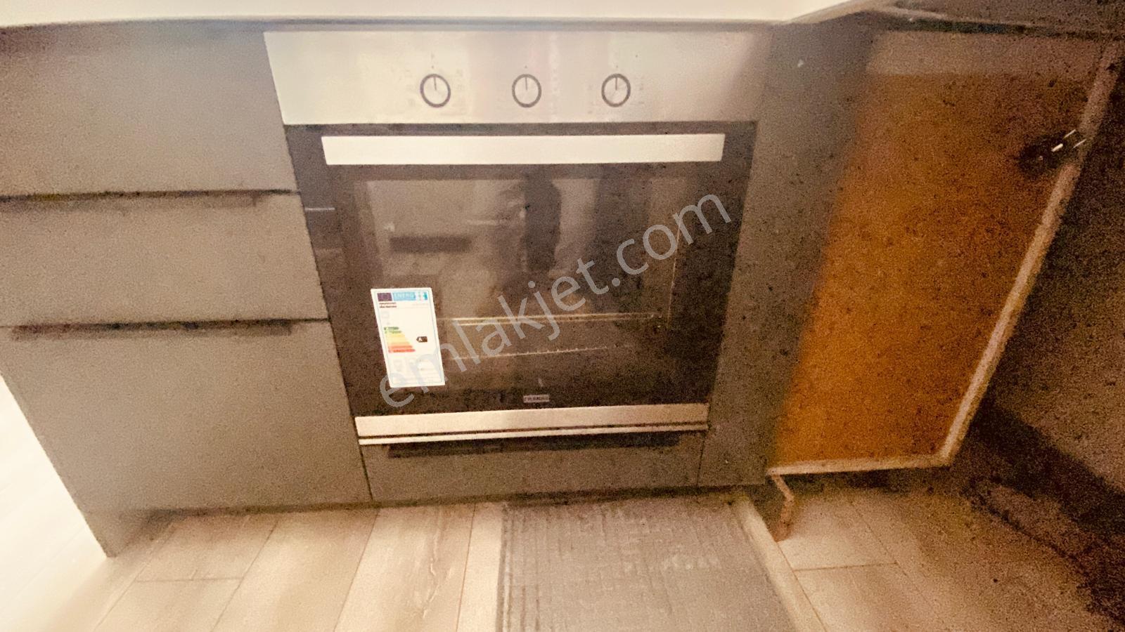 Remax Toros'tan Çıftlıkköy Zeytinkent'te Geniş 2+1 — fotoğraf 5