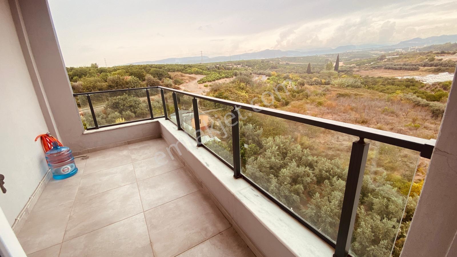 Remax Toros'tan Çıftlıkköy Zeytinkent'te Geniş 2+1 — fotoğraf 15