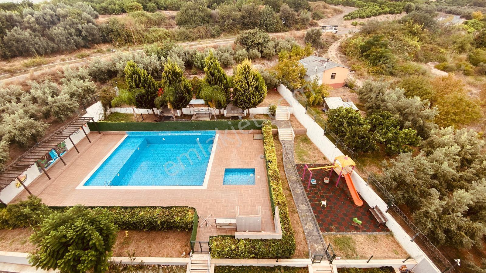 Remax Toros'tan Çıftlıkköy Zeytinkent'te Geniş 2+1 — fotoğraf 18