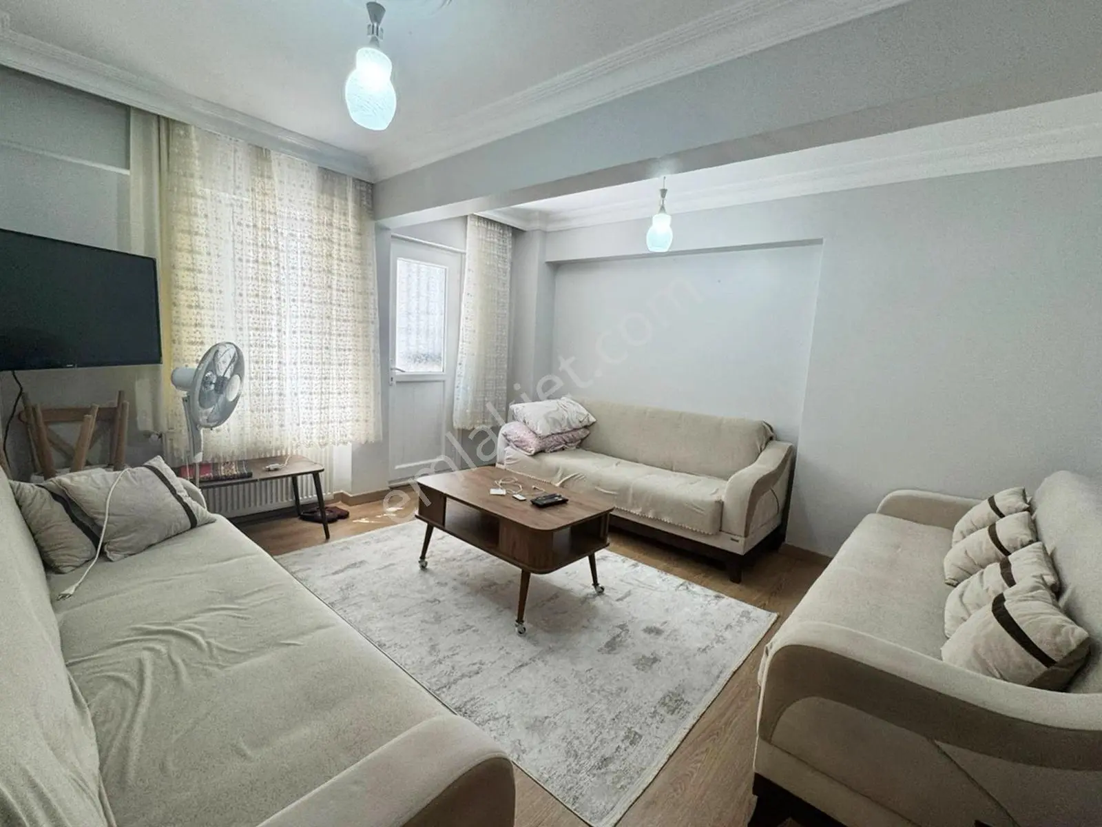Ed Yapı'dan Avcılar'da Villa Tadında Müstakil Girişli 2+1 Daire