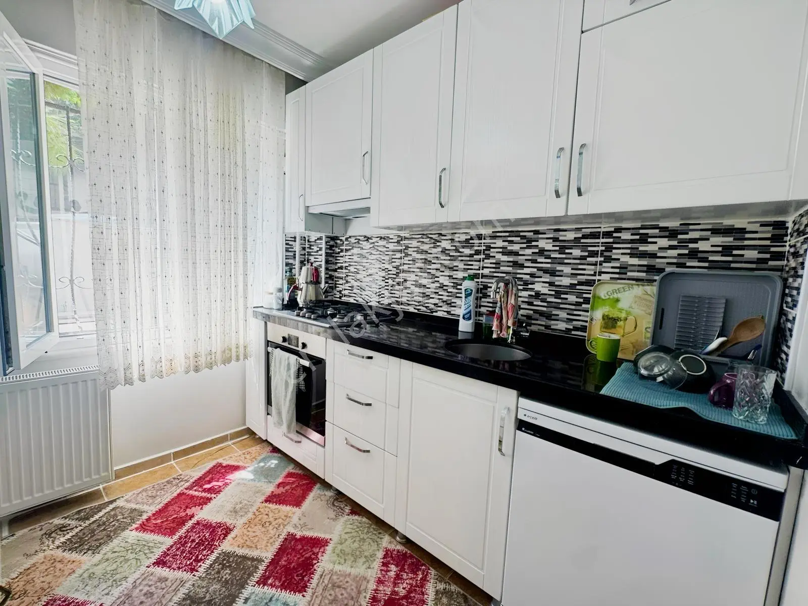 Ed Yapı'dan Avcılar'da Villa Tadında Müstakil Girişli 2+1 Daire — fotoğraf 5