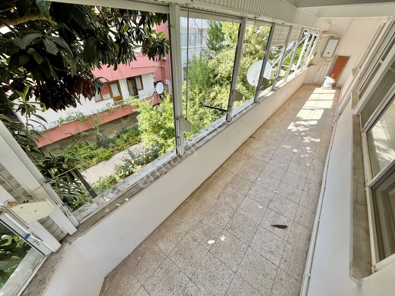 Gümüş'den Akçay'da Denize 300m Masrafsız Kombili Arakat Fırsat 2+1 Daire — fotoğraf 4