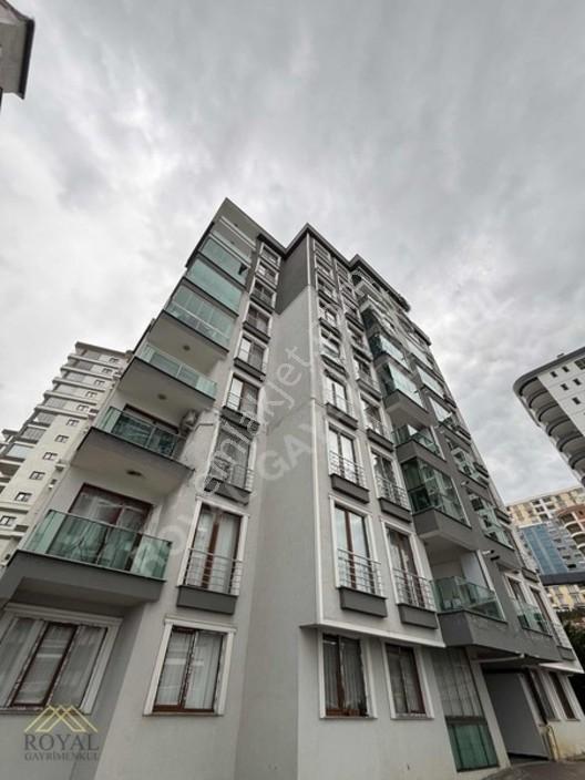 Royal'den Hillside Sitesi 3. Kat Satılık 3+1 — fotoğraf 2