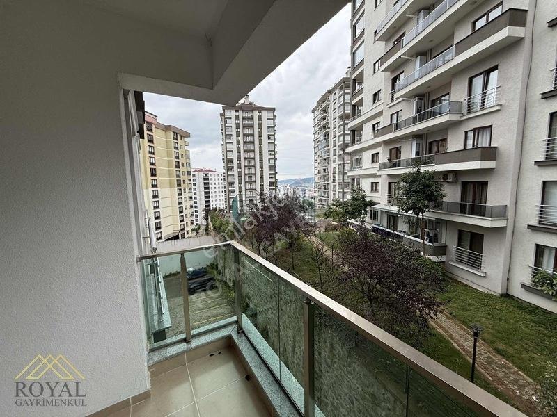 Royal'den Hillside Sitesi 3. Kat Satılık 3+1 — fotoğraf 18