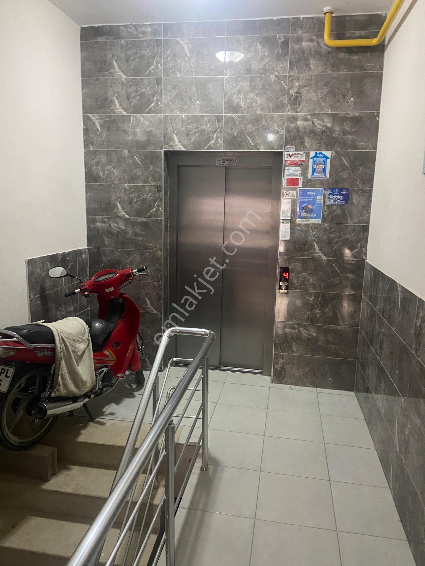 Tarsus Atatürk Mahallesi'nde Satılık Daire 3+1 — fotoğraf 19