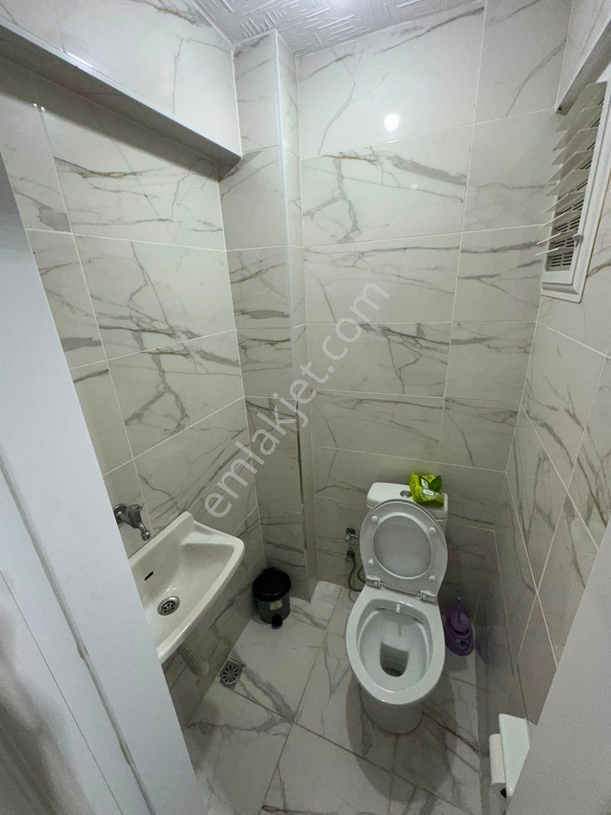 Mertcan'dan Soğanlık Çarşıda Cadde Üzeri Geniş 3+1 Fırsat Daire — fotoğraf 17