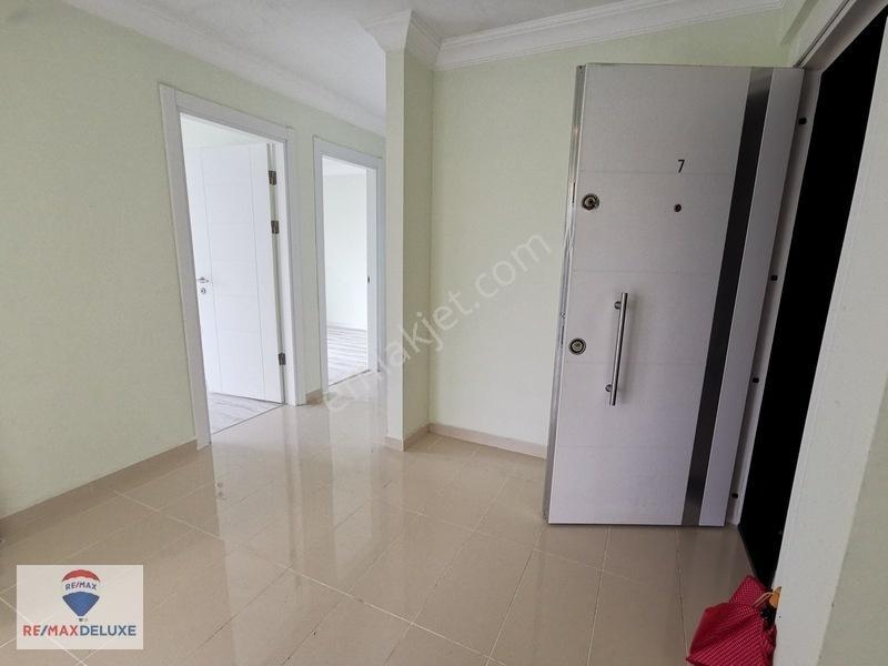 Remax Deluxe'ten Jasmine Country'de Satılık Ara Kat 3+1 Daire — fotoğraf 4