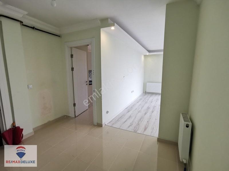 Remax Deluxe'ten Jasmine Country'de Satılık Ara Kat 3+1 Daire — fotoğraf 5