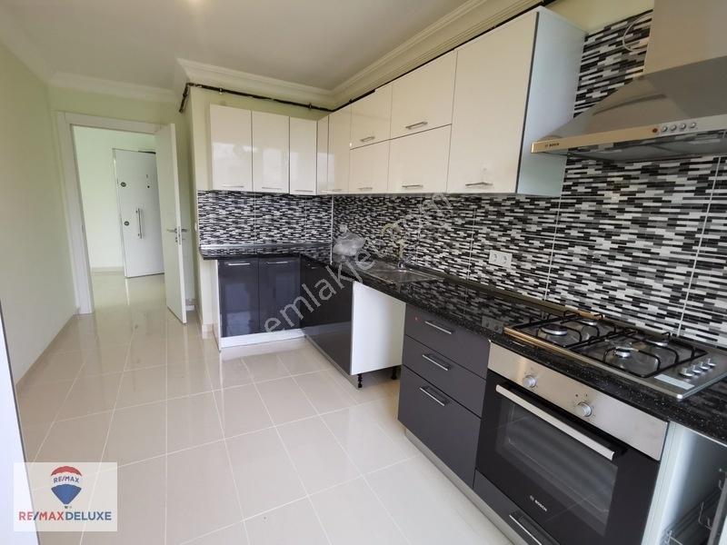 Remax Deluxe'ten Jasmine Country'de Satılık Ara Kat 3+1 Daire — fotoğraf 11