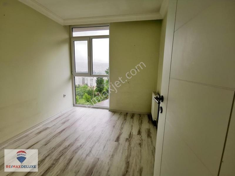 Remax Deluxe'ten Jasmine Country'de Satılık Ara Kat 3+1 Daire — fotoğraf 17