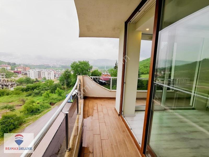 Remax Deluxe'ten Jasmine Country'de Satılık Ara Kat 3+1 Daire — fotoğraf 31
