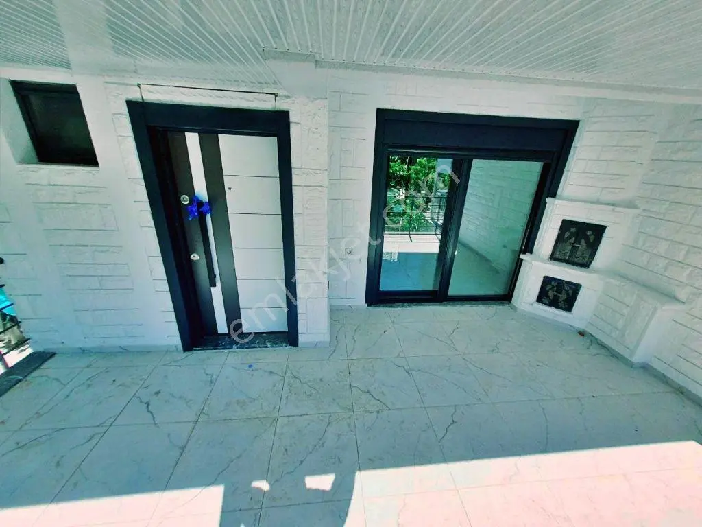 Uytundan Güre Fenerde Denize 150 Metre Bahçeli 4+1 Villa — fotoğraf 25