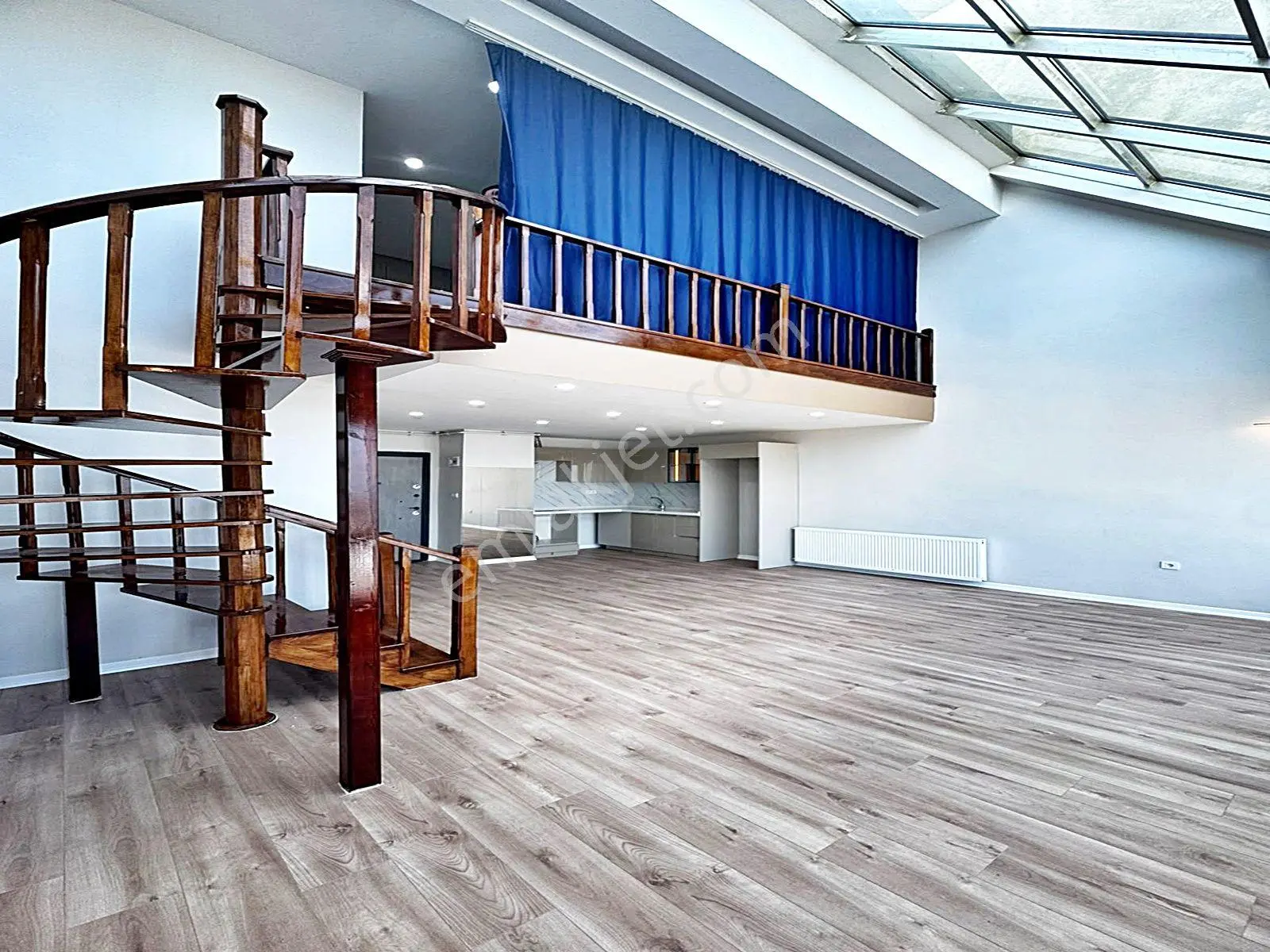 Yıldırım Yapı'dan Metrobüse 5 Dk. Deniz Manzaralı Emsalsiz Krediye Uygun Satılık Loft Daire!!! — fotoğraf 2