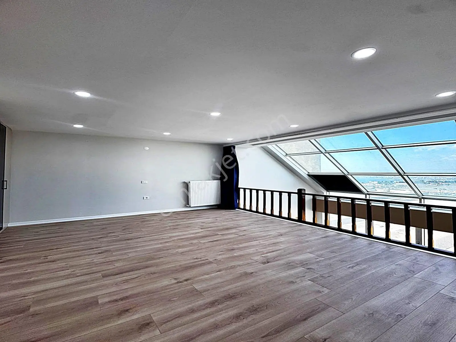 Yıldırım Yapı'dan Metrobüse 5 Dk. Deniz Manzaralı Emsalsiz Krediye Uygun Satılık Loft Daire!!! — fotoğraf 15