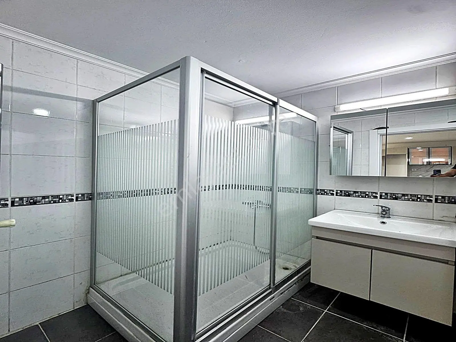 Yıldırım Yapı'dan Metrobüse 5 Dk. Deniz Manzaralı Emsalsiz Krediye Uygun Satılık Loft Daire!!! — fotoğraf 19