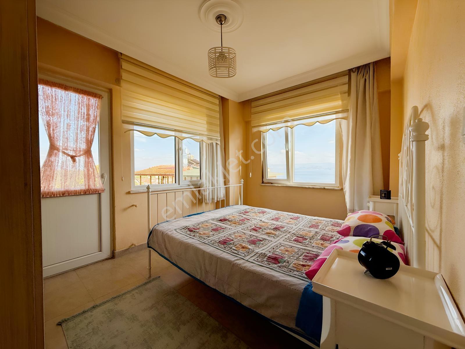 Edremit Avcılarda Site İçerisinde 4+2 Satılık Villa — fotoğraf 17
