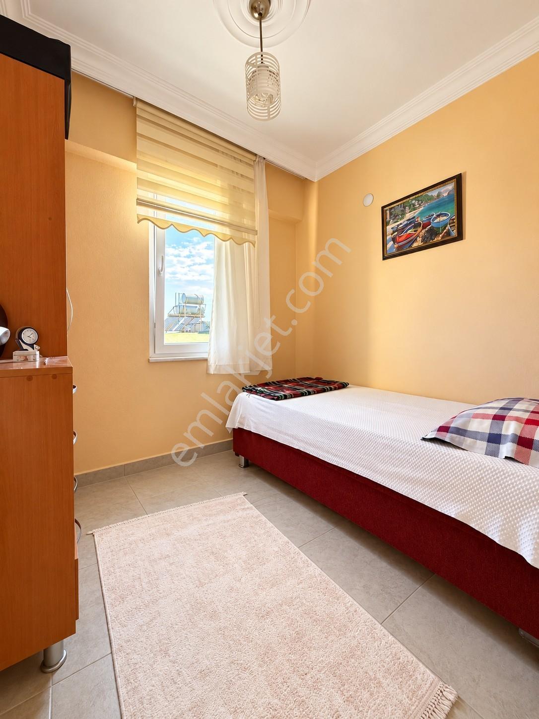 Edremit Avcılarda Site İçerisinde 4+2 Satılık Villa — fotoğraf 18
