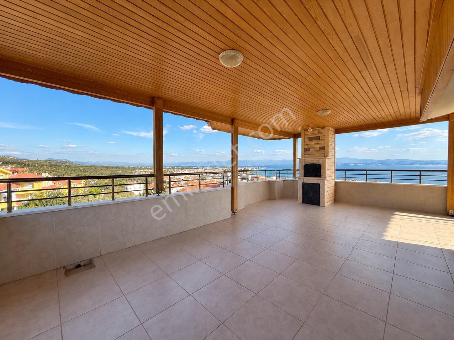 Edremit Avcılarda Site İçerisinde 4+2 Satılık Villa — fotoğraf 21