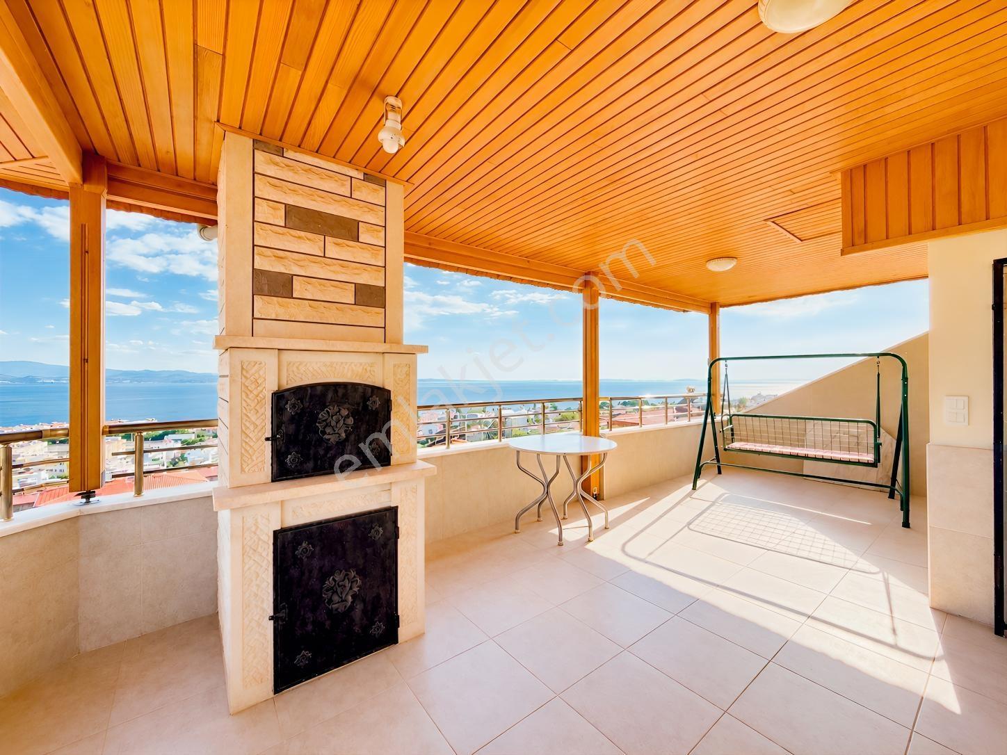 Edremit Avcılarda Site İçerisinde 4+2 Satılık Villa — fotoğraf 22