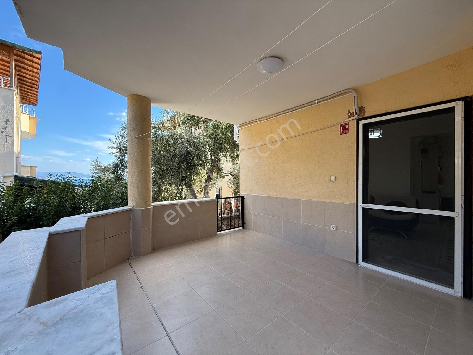 Edremit Avcılarda Site İçerisinde 4+2 Satılık Villa — fotoğraf 27