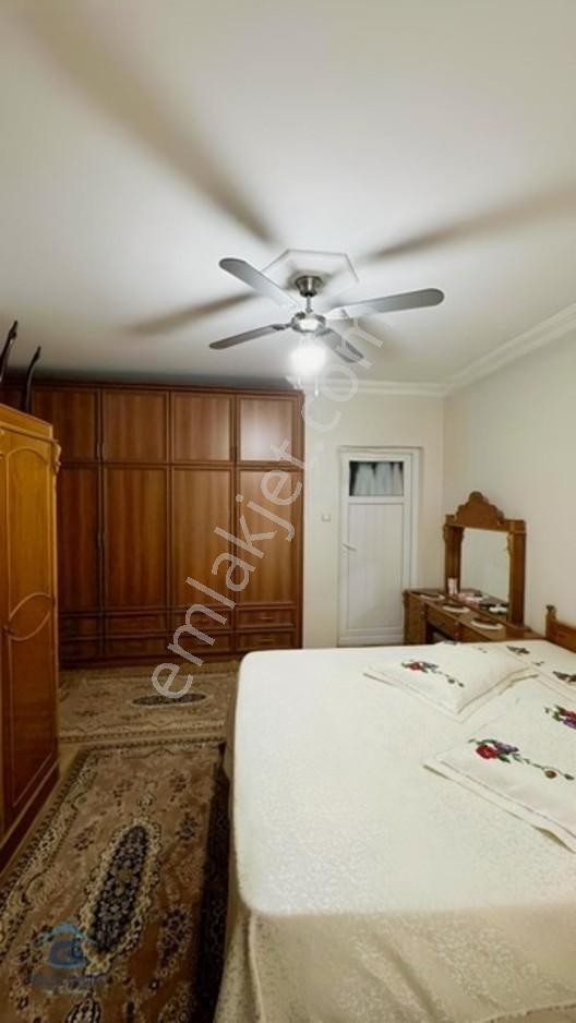 Öğretmenler Evi Cıvarı Ara Kat 3 + 1 Satılık Daıre — fotoğraf 21
