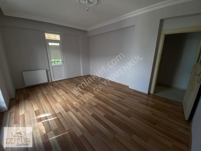 Derince Sırrıpaşa Merkezi Konum 2+1 Yüksek Giriş Satılık Daire — fotoğraf 16