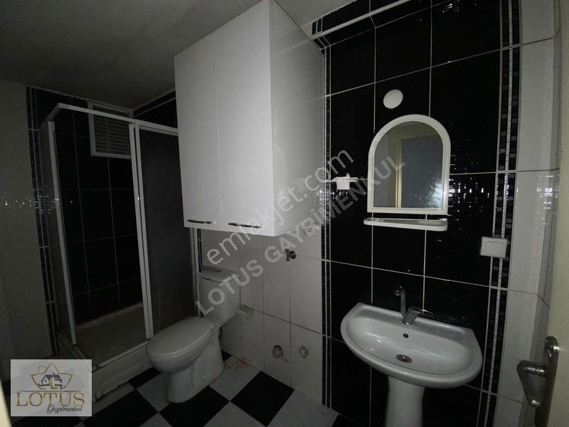 Derince Sırrıpaşa Merkezi Konum 2+1 Yüksek Giriş Satılık Daire — fotoğraf 23